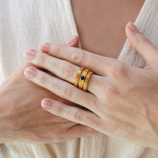 Ajna Onyx gold 2