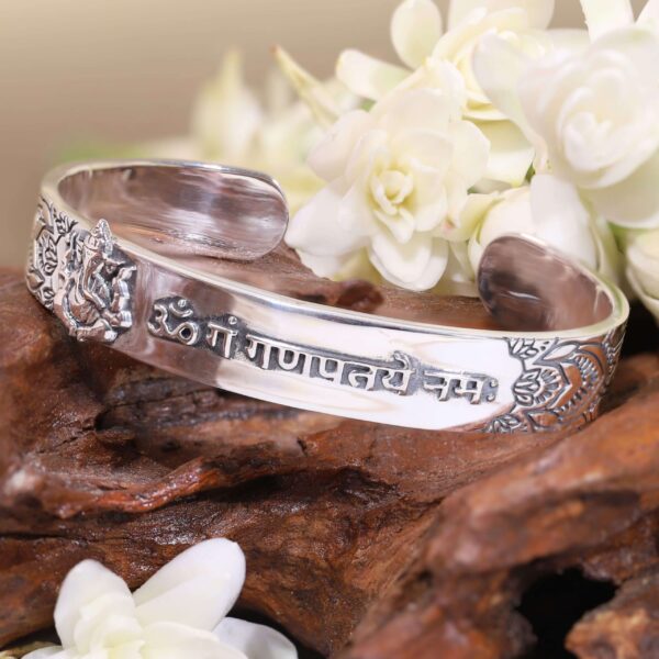 vighnaharta silver